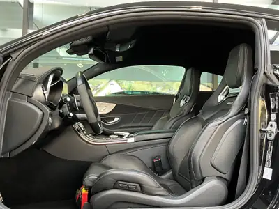 Mercedes-Benz C 63 S AMG — Coupé sportif 510 ch, frais de service à jour — Thumbnail 15