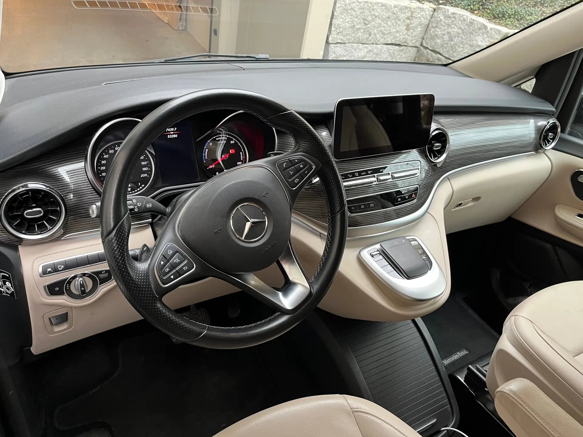 Mercedes-Benz Eqv 300 2020 occasion Luzern — 3