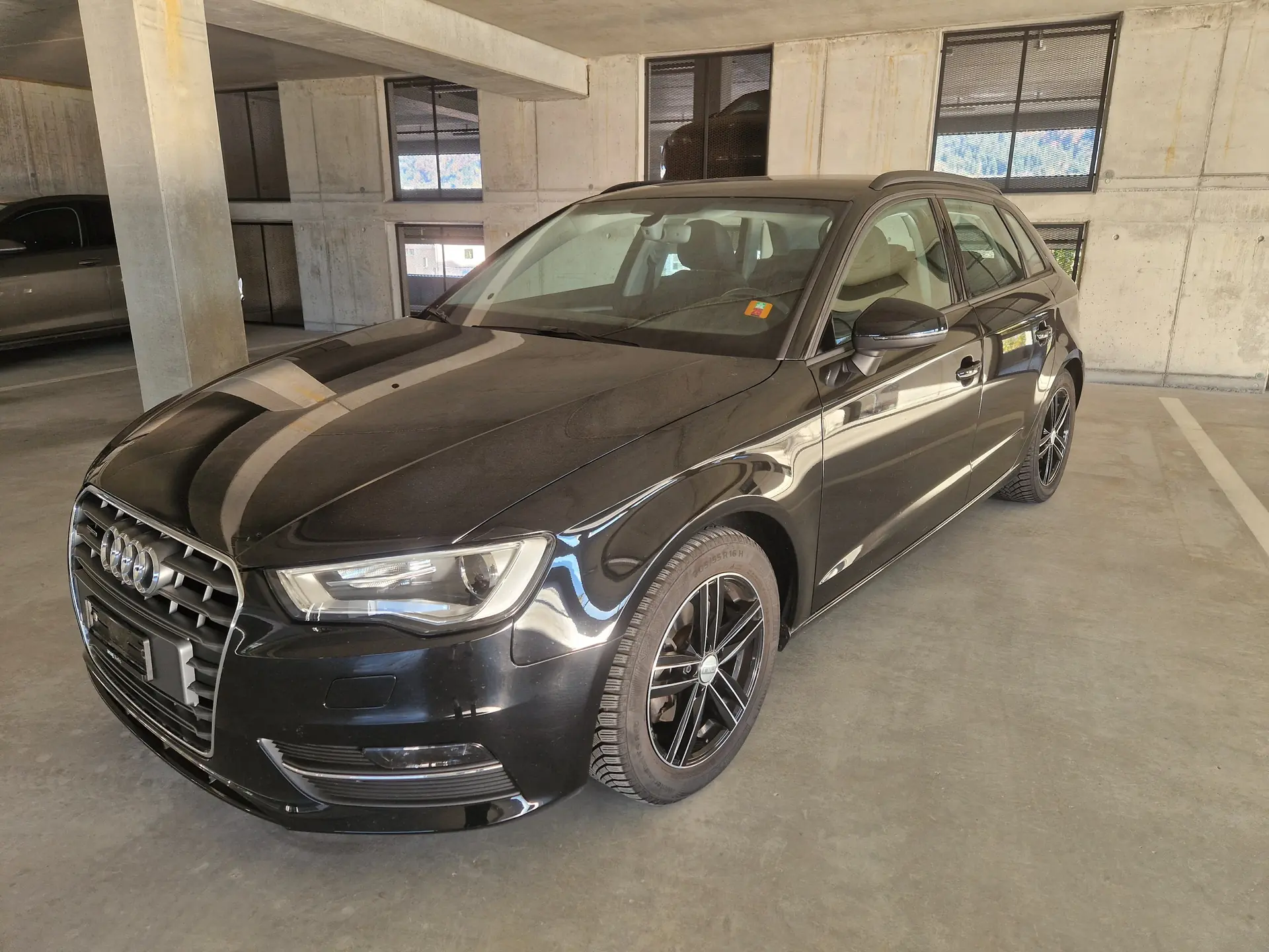 Audi A3 Sportback 2.0 TDI Ambiente quattro — Diesel performant, 40 000 km, traction intégrale — vue extérieure