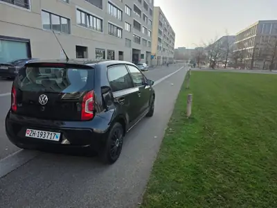 VW Up Automat — Petite citadine automatique, MFK fraîche et fiable — dashboard