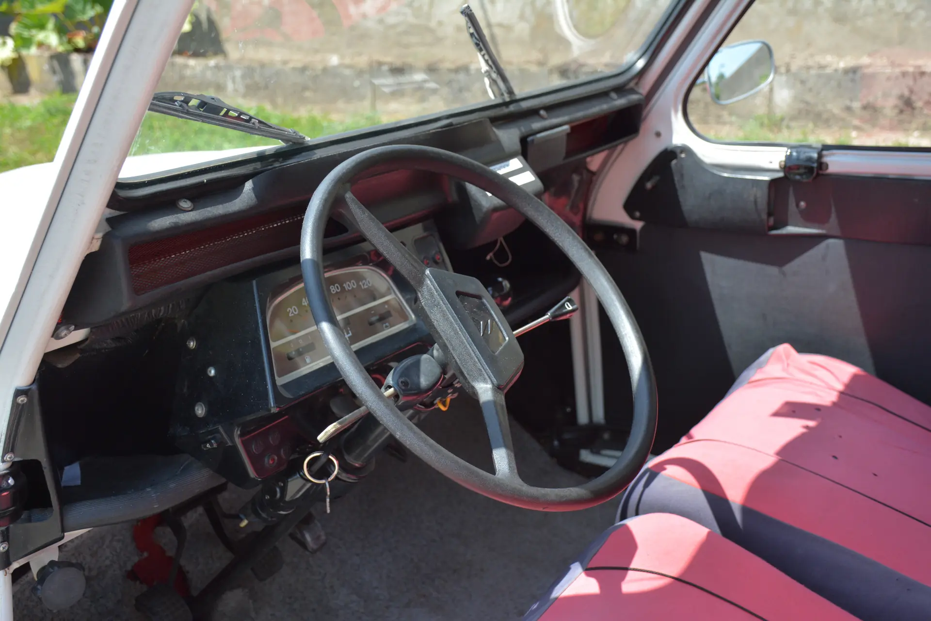 Citroen 2cv 1983 occasion Grandson — 4