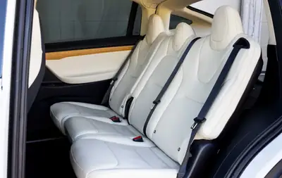 Tesla Model X 100D — SUV électrique 7 places, Full Self Driving inclus — arrière