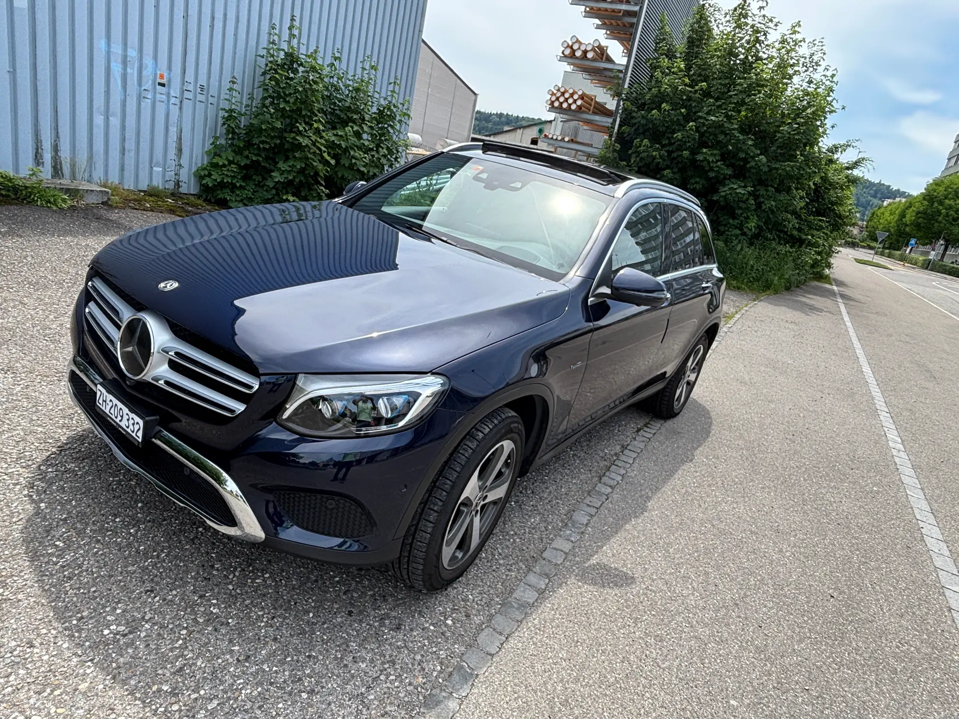 Mercedes-Benz GLC 350 e 4Matic — Hybride rechargeable, 78'000 km, sans sinistre — Außenansicht