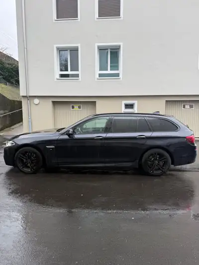 BMW 520d Touring xDrive — Break diesel performant, 220'000 km, sans sinistre — Seitenansicht