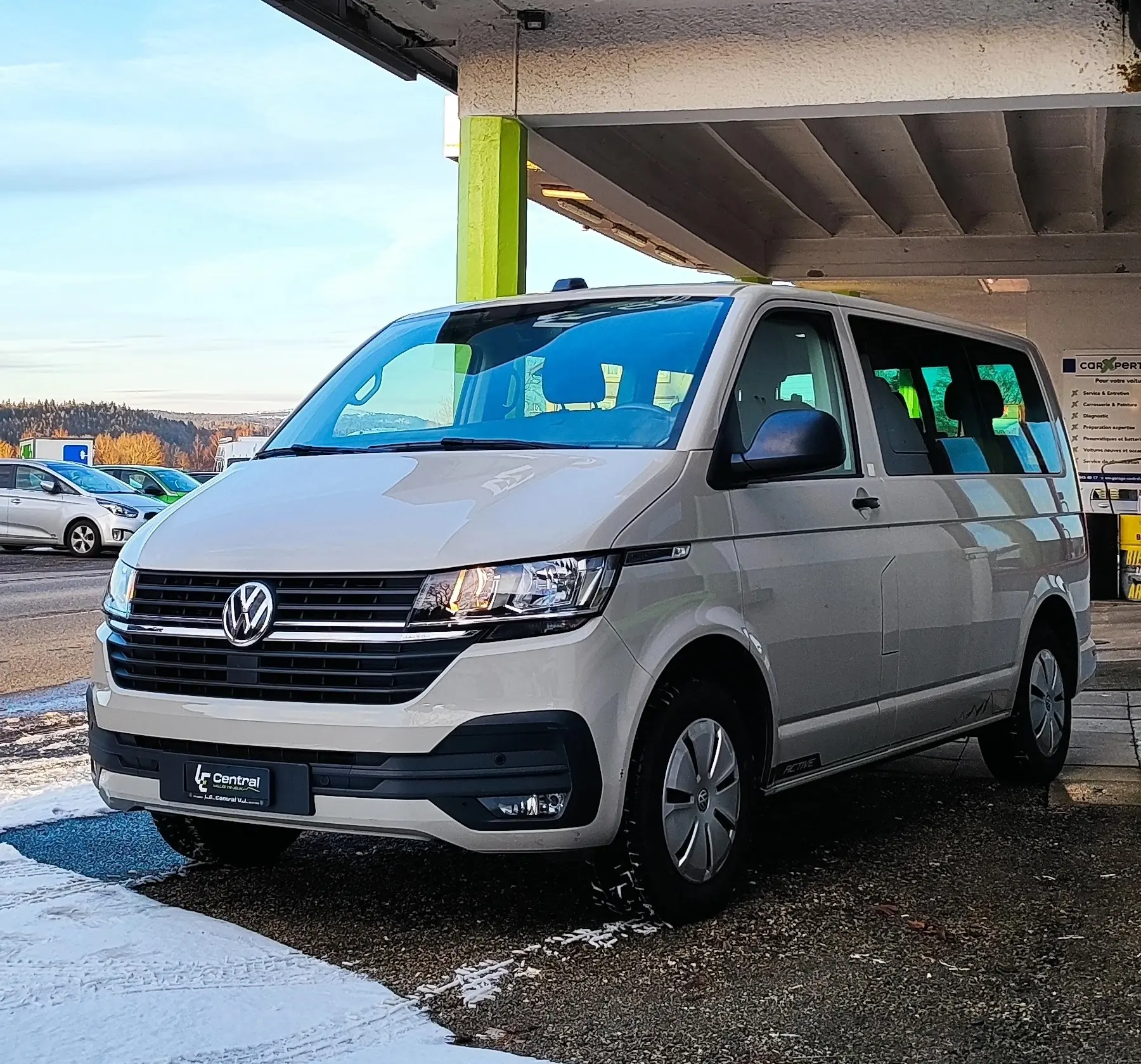 VW T6.1 Multivan 2.0 TDI Trendline — 7 places, diesel économe, livrable immédiatement — vue extérieure
