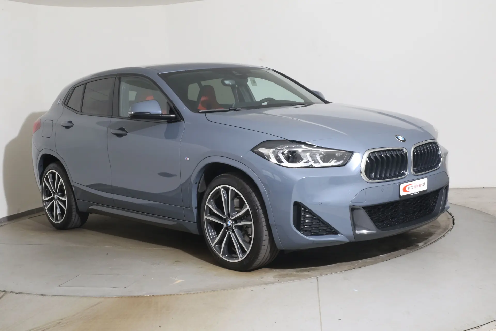 BMW X2 xDrive 25e M Sport — Plug-in Hybrid sportif, 97'000 km, sans sinistre — Außenansicht