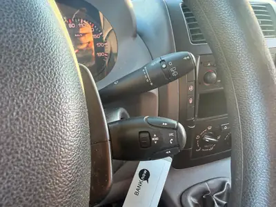 Peugeot Expert Tepee 2.0 HDi — Monospace 9 places, diesel économique, sans sinistre — Thumbnail 17