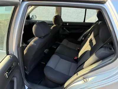 VW Golf 4 1.9 TDI PD Comfortline — Diesel fiable, révision complète et suspensions neuves — Miniatura 12