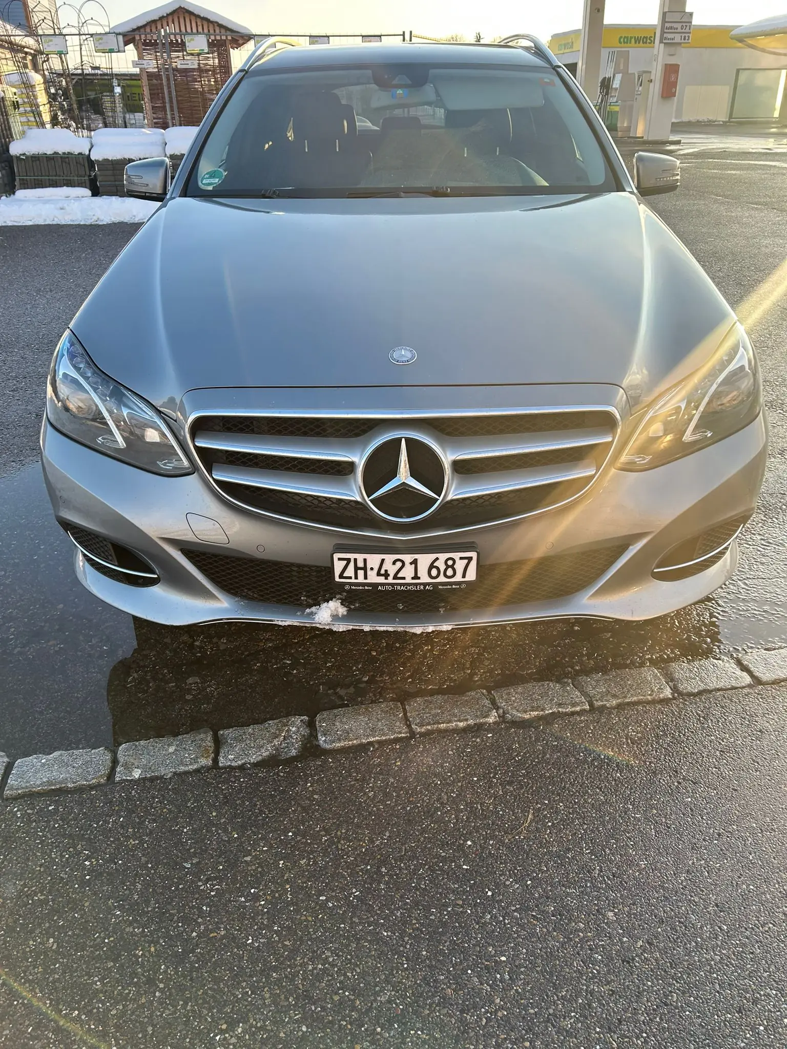Mercedes-Benz E 220 CDI — Break élégant, moteur efficace et 155'000 km