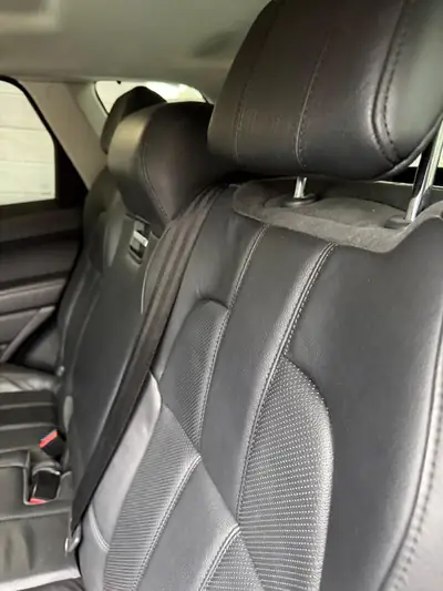 Range Rover Sport 3.0 TDV6 SE — SUV premium diesel, 86 200 km, traction intégrale — Armaturenbrett