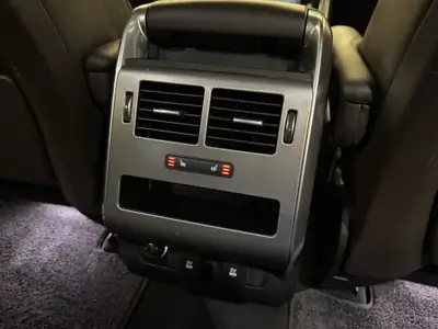 Land Rover Range Rover Sport 3.0 SDV6 — SUV premium diesel, historique suisse garanti — Thumbnail 17