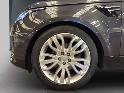Land Rover Range Rover Sport 3.0 SDV6 — SUV premium diesel, historique suisse garanti — Thumbnail 20