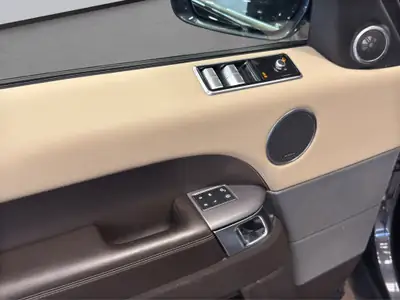 Land Rover Range Rover Sport 3.0 SDV6 — SUV premium diesel, historique suisse garanti — Thumbnail 23