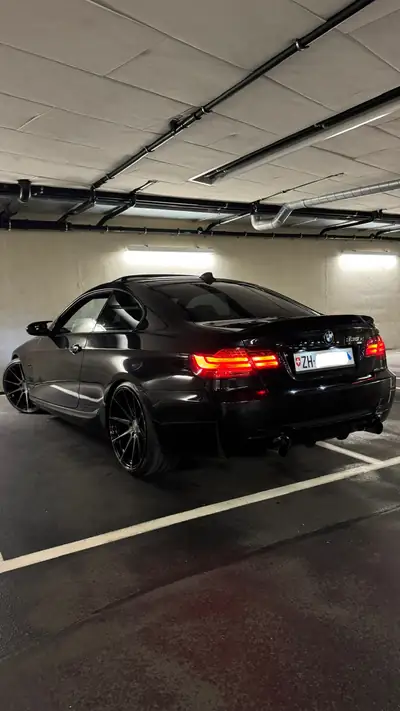BMW 335i xDrive Coupé — Sportivité M-Performance, motorisation 306 ch — interior