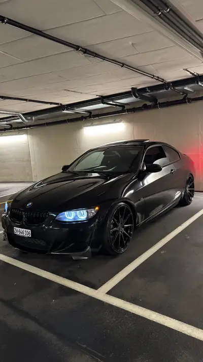 BMW 335i xDrive Coupé — Sportivité M-Performance, motorisation 306 ch — detail
