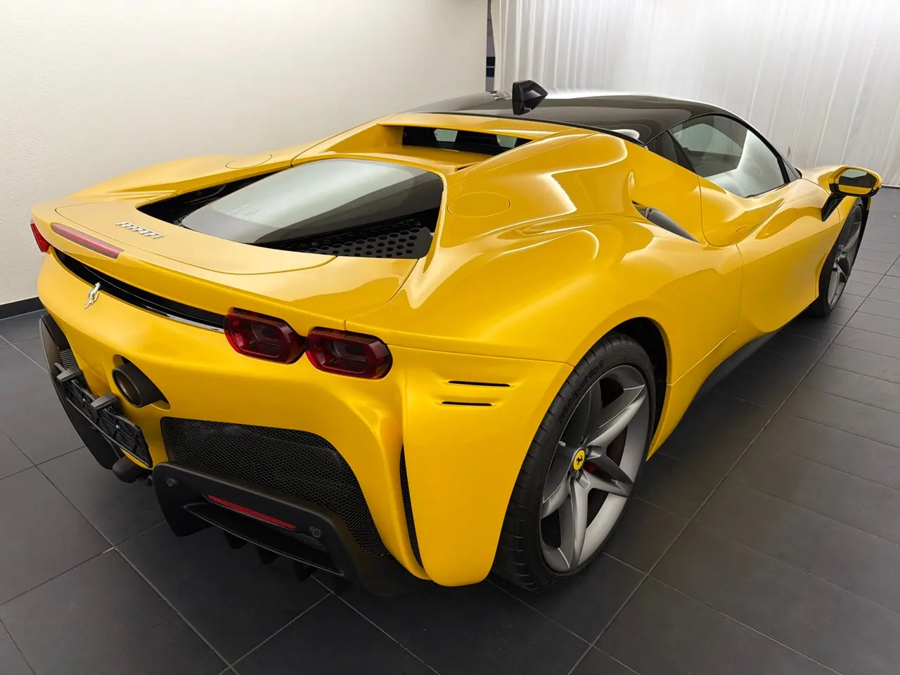 Ferrari Sf90 2021 occasion Zürich — 3