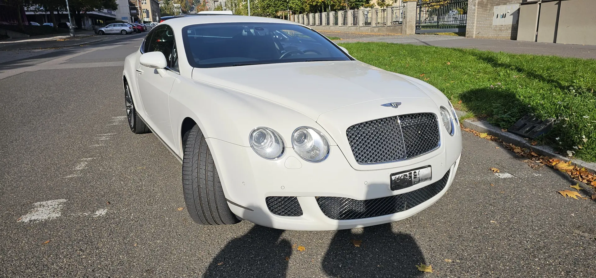 Bentley Continental GT 6.0 — Gran Turismo luxe, 560 ch et entretien Bentley complet — Außenansicht