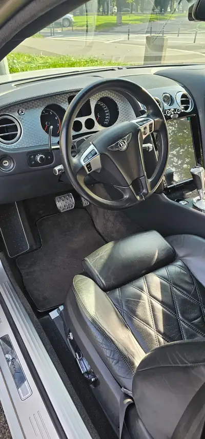 Bentley Continental GT 6.0 — Gran Turismo luxe, 560 ch et entretien Bentley complet — Miniatur 8