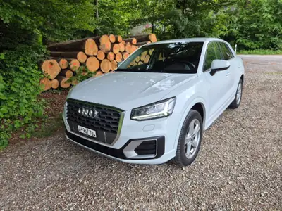 Audi Q2 1.0 TFSI S-tronic — Citadin sportif, 56'000 km, Virtual Cockpit inclus — Seitenansicht