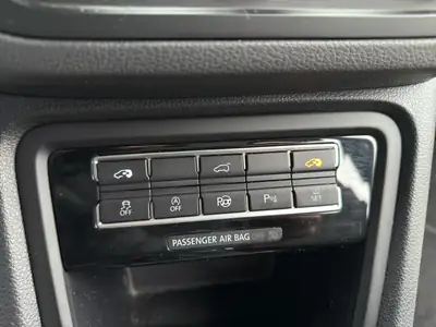 SEAT Alhambra 2.0 TDI 4x4 — Monospace 7 places robuste, moteur diesel économe — Thumbnail 27