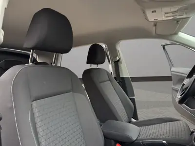 VW T-Cross 1.0 TSI Life DSG — SUV citadin fiable, sans accident, prêt à l'emploi — Miniature 20