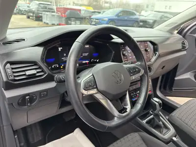 VW T-Cross 1.0 TSI Life DSG — SUV citadin fiable, sans accident, prêt à l'emploi — Miniature 23