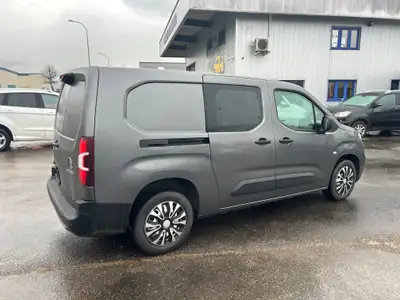 Citroën Berlingo Van 1.5 Blue HDi 130 — Utilitaire fiable, 19'000 km seulement — Heckansicht