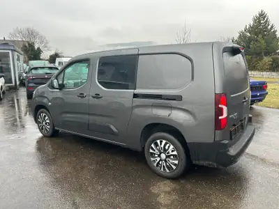 Citroën Berlingo Van 1.5 Blue HDi 130 — Utilitaire fiable, 19'000 km seulement — Armaturenbrett