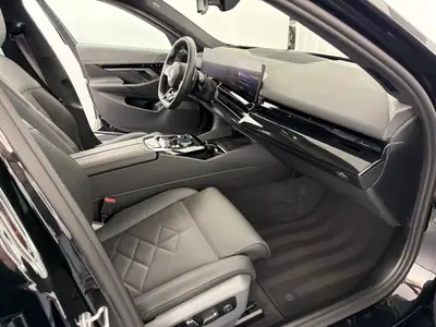 BMW 520d xDrive 48V Touring — Break diesel hybride, première main, 6200 km — Thumbnail 9