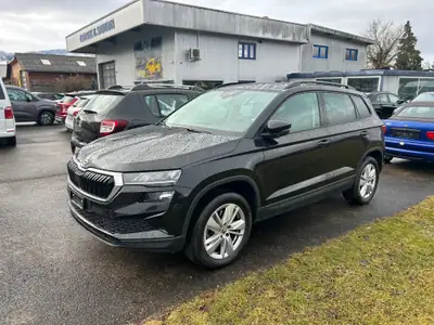 Skoda Karoq 2.0 TDI 150 ch 4x4 — SUV polyvalent, 20 500 km seulement — rear view