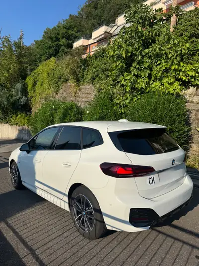 BMW 218 Active Tourer M Sport — Monospace diesel efficace, garantie constructeur en cours — Heckansicht