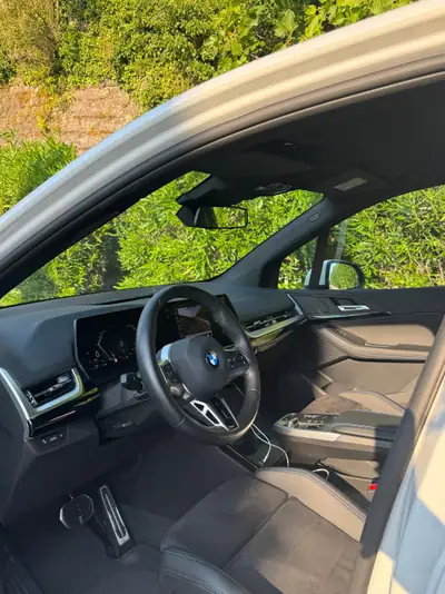 BMW 218 Active Tourer M Sport — Monospace diesel efficace, garantie constructeur en cours — Armaturenbrett