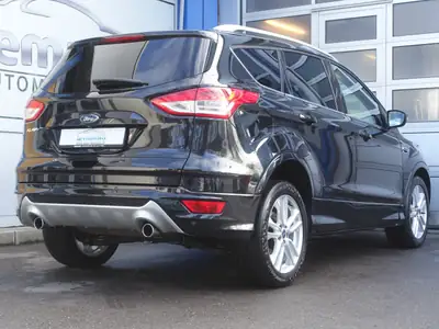 Ford Kuga 2.0 TDCi Titanium S 4WD — SUV diesel robuste, 4x4 authentique et économe — Innenraum