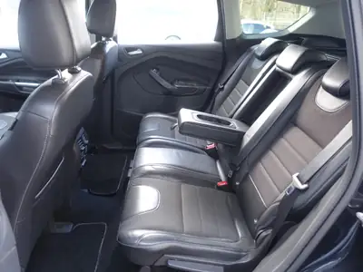 Ford Kuga 2.0 TDCi Titanium S 4WD — SUV diesel robuste, 4x4 authentique et économe — Miniatur 15