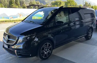 Mercedes-Benz V 300 Extralang — Monospace premium diesel, 59'000 km seulement — côté