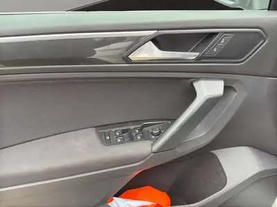 VW Tiguan 2.0 TDI SCR Comfortline 4Motion — SUV robuste, tout-terrain certifié, 109'000 km — Miniature 12