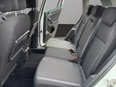 VW Tiguan 2.0 TDI SCR Comfortline 4Motion — SUV robuste, tout-terrain certifié, 109'000 km — Miniature 13