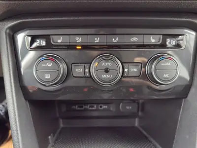 VW Tiguan 2.0 TDI SCR Comfortline 4Motion — SUV robuste, tout-terrain certifié, 109'000 km — Miniature 16
