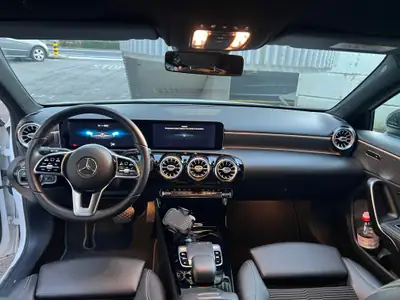 Mercedes-Benz A 180 Edition — Compacte premium affûtée, 90'000 km seulement — Detail