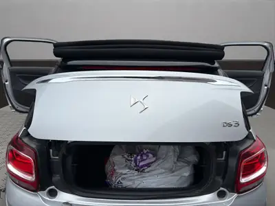 DS3 Cabrio 1.2 PureTech SO Chic — Cabriolet élégant, toit panoramique, entretien récent — Thumbnail 18
