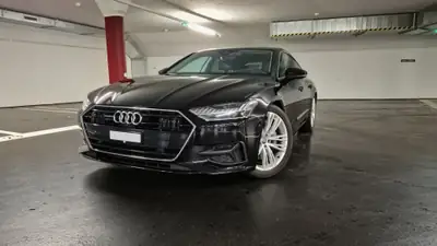 Audi A7 Sportback 55 TFSI quattro — Berline coupé premium, moteur V6 hybride, équipement maximal — arrière
