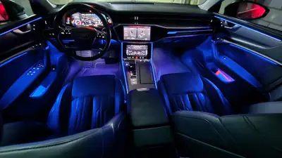 Audi A7 Sportback 55 TFSI quattro — Berline coupé premium, moteur V6 hybride, équipement maximal — Miniature 9