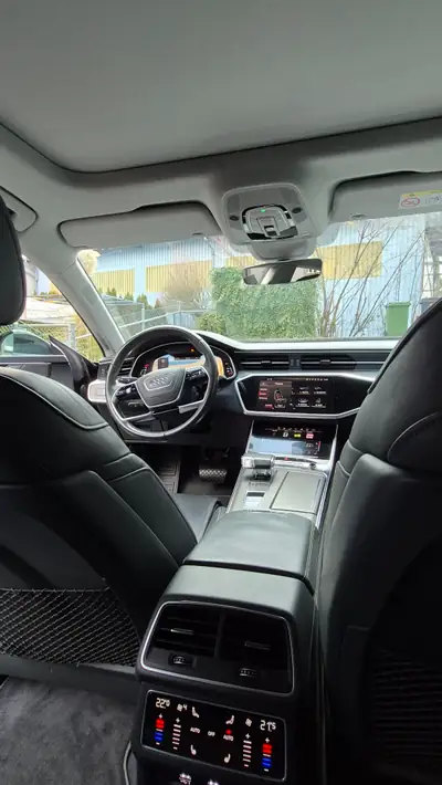 Audi A7 Sportback 55 TFSI quattro — Berline coupé premium, moteur V6 hybride, équipement maximal — Miniature 15