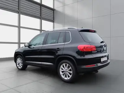 VW Tiguan 2.0 TDI BlueMotion — SUV robuste, transmission intégrale, entretien exemplaire — Thumbnail 8