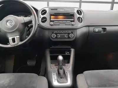 VW Tiguan 2.0 TDI BlueMotion — SUV robuste, transmission intégrale, entretien exemplaire — Thumbnail 10