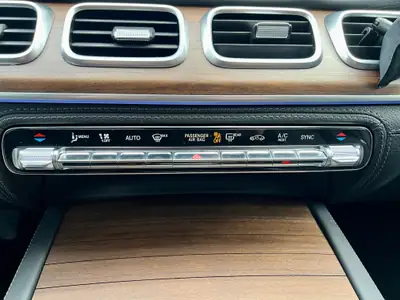 Mercedes-Benz GLE 350 d 4Matic AMG Line — SUV premium diesel, 19 500 km seulement — Miniatur 10