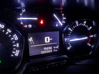 Fiat Scudo 1.5 MJ L2 Business — Utilitaire diesel fiable, 5600 km seulement — interni