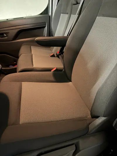 Fiat Scudo 1.5 MJ L2 Business — Utilitaire diesel fiable, 5600 km seulement — Miniatura 11