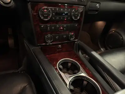 Mercedes-Benz GL 500 4Matic — SUV 7 places, 388 ch et prestige allemand — Miniature 14