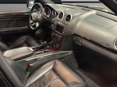 Mercedes-Benz GL 500 4Matic — SUV 7 places, 388 ch et prestige allemand — Miniature 16